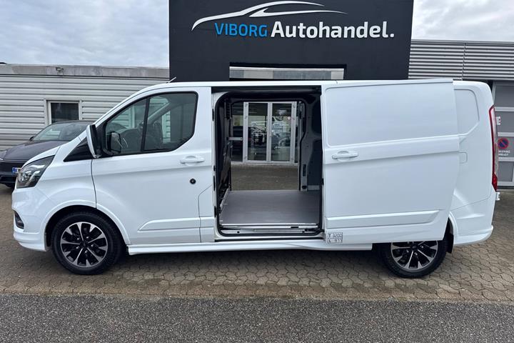 Hvid Ford Transit Custom 320 L2 fra 2020