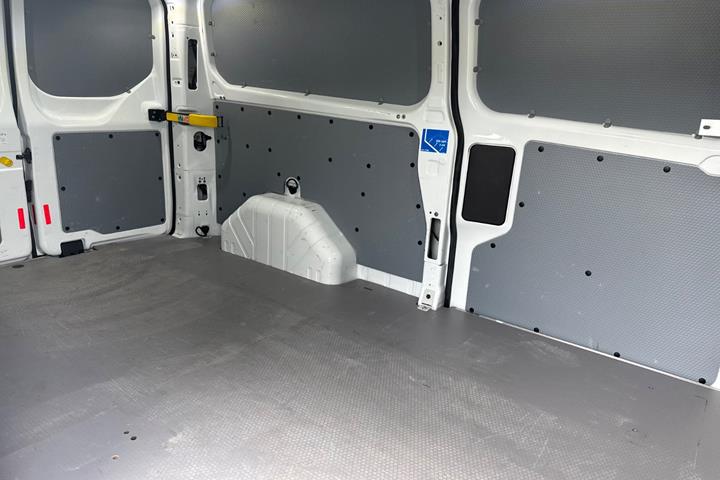 Hvid Ford Transit Custom 320 L2 fra 2020