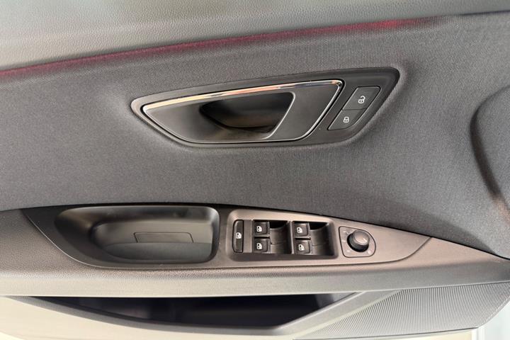 Hvid Seat Leon fra 2019