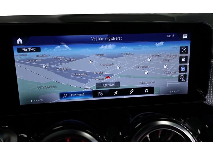 Grå Mercedes EQB250+ fra 2023