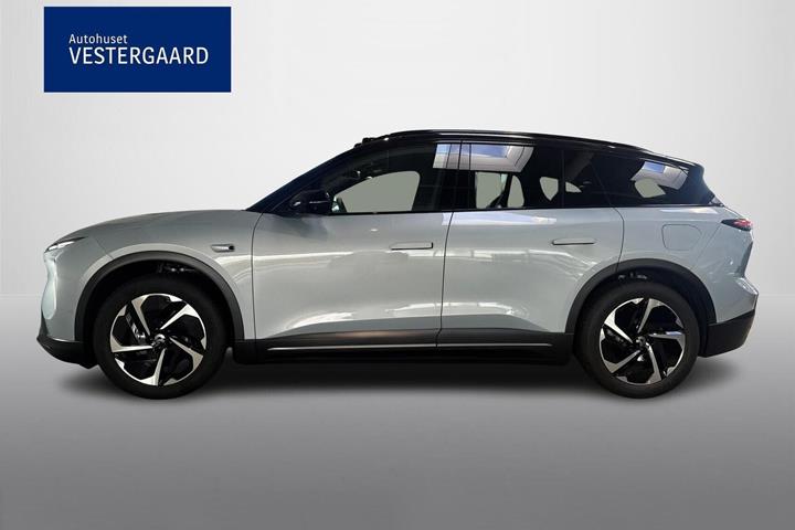 Blå Nio EL6 fra 2025