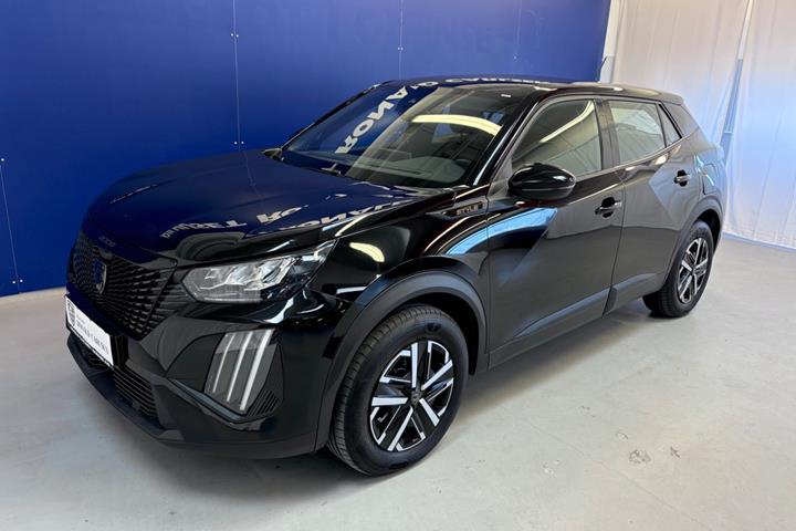 Sort Peugeot e-2008 fra 2025