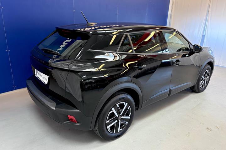 Sort Peugeot e-2008 fra 2025