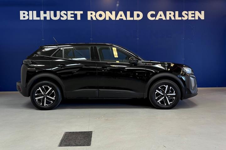 Sort Peugeot e-2008 fra 2025