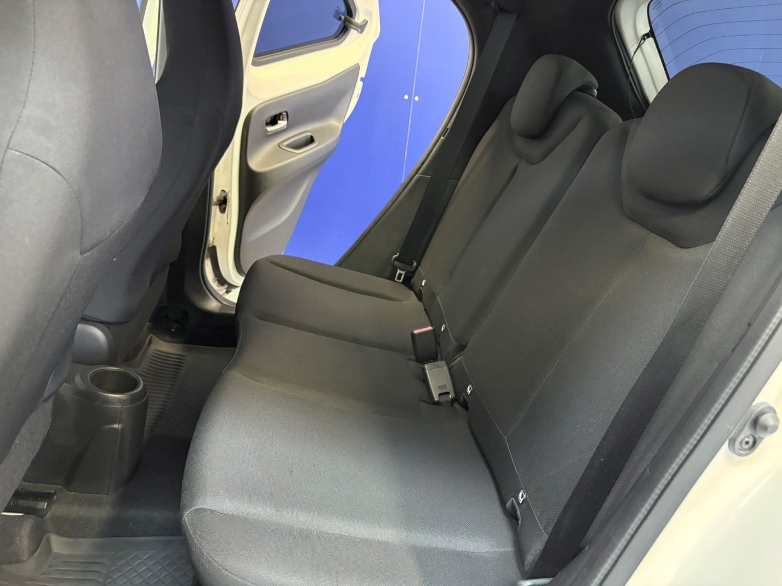 Hvid Toyota Aygo X fra 2022