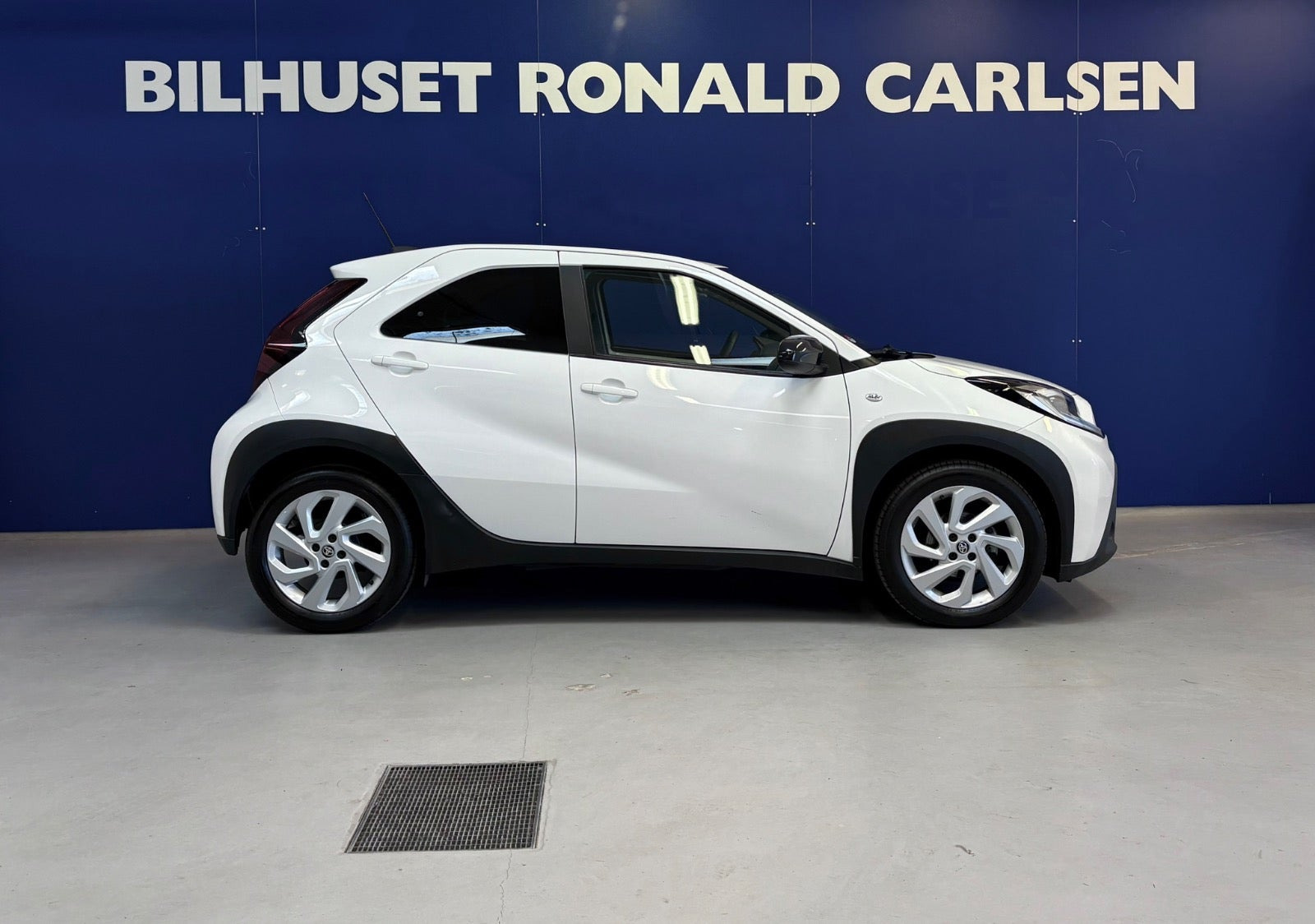 Hvid Toyota Aygo X fra 2022