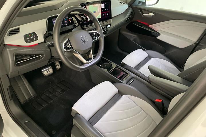 Hvid VW ID.3 fra 2024
