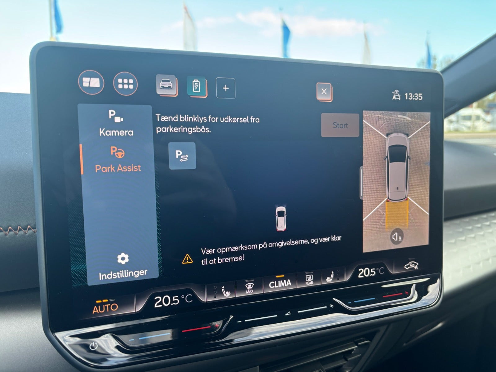 Grå Cupra Born fra 2025