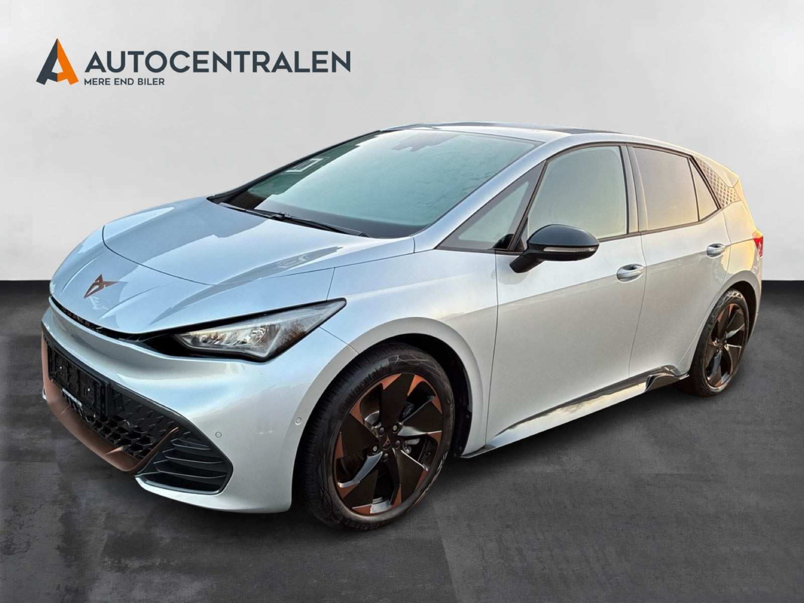 Cupra Born 77 e-Boost Dinamica Pack