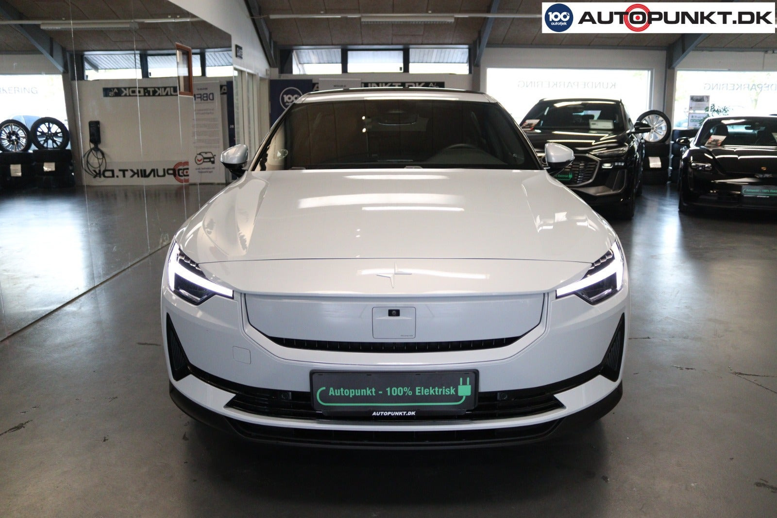 Hvid Polestar 2 fra 2024