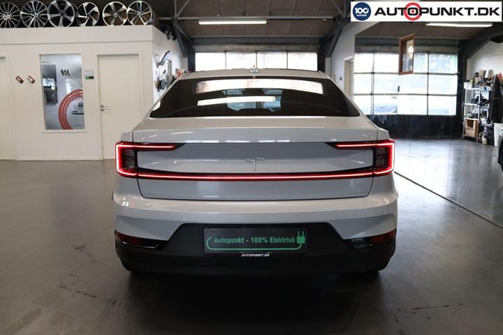 Hvid Polestar 2 fra 2024