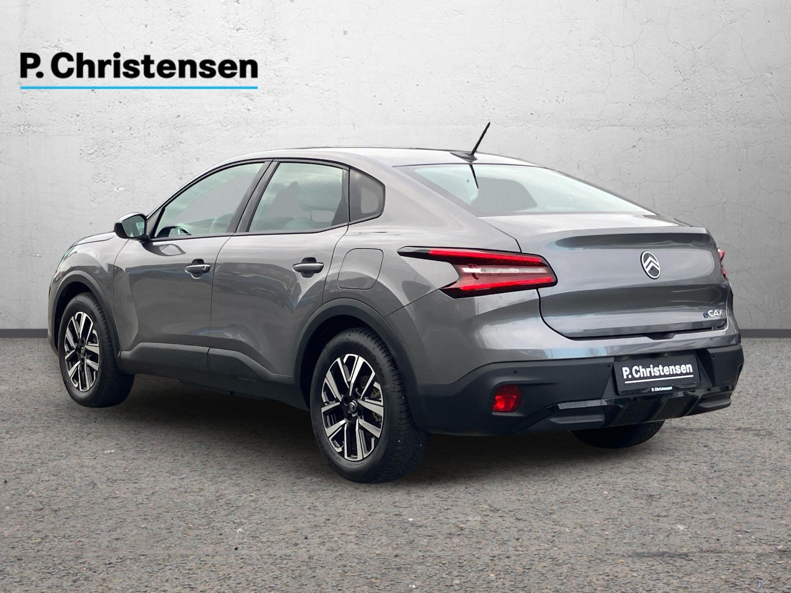Grå Citroën ë-C4 X fra 2025