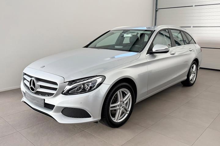 Sølv Mercedes C220 d fra 2017