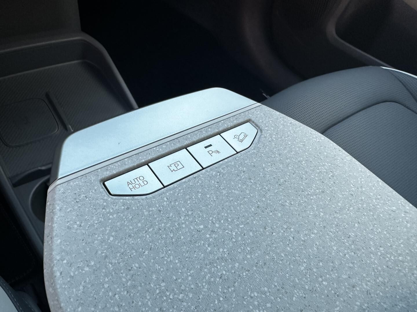Sølv Kia EV3 fra 2027
