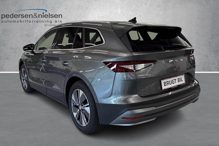 Grå Skoda Enyaq fra 2022