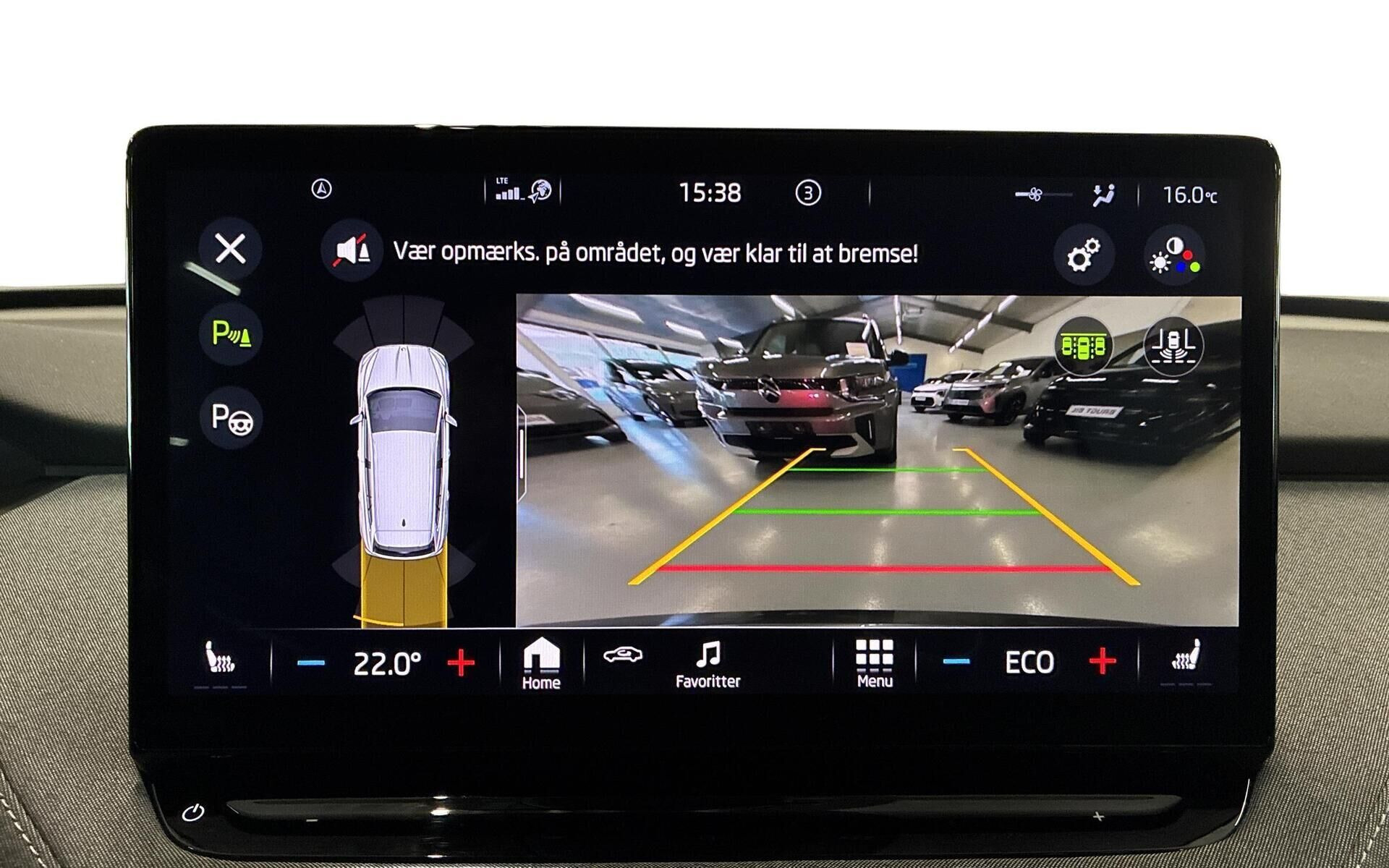 Grå Skoda Enyaq fra 2022