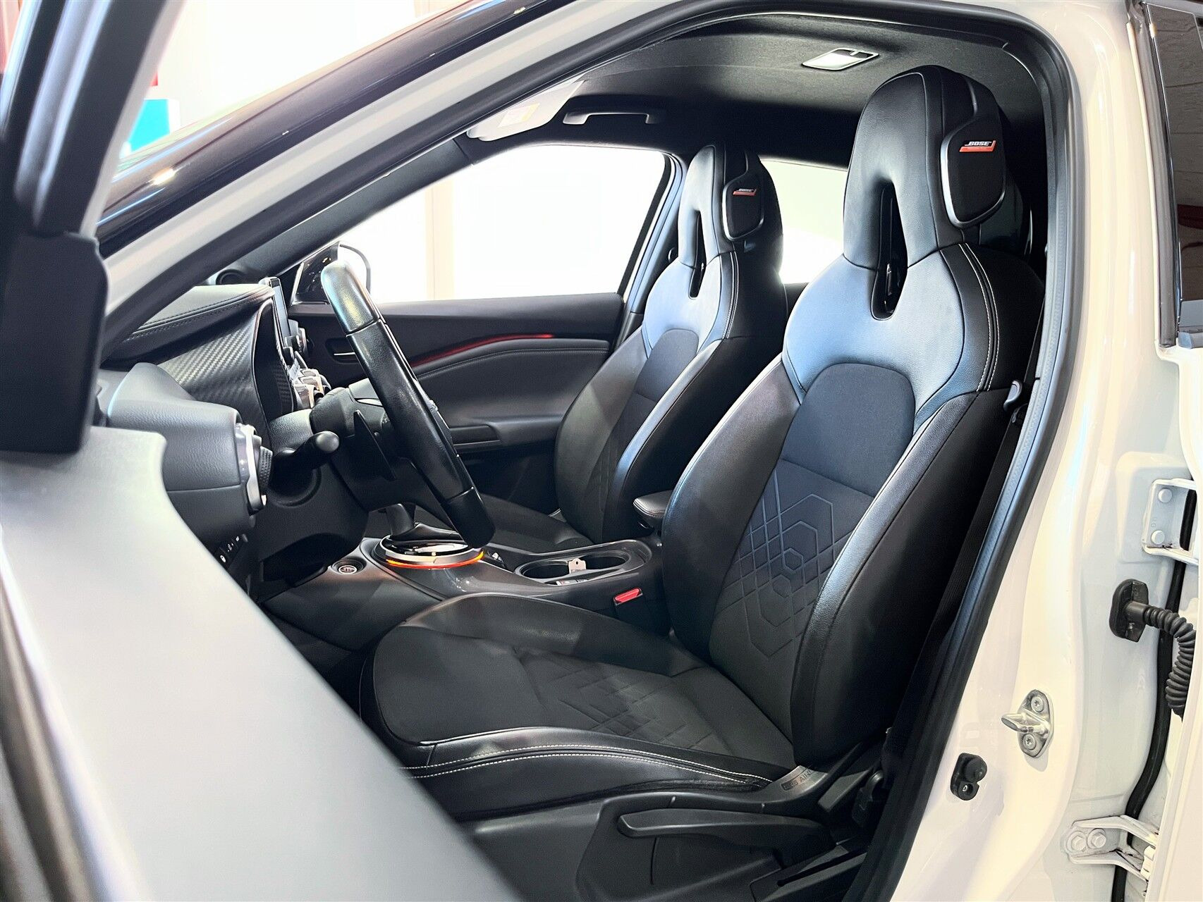 Hvid Nissan Juke fra 2021