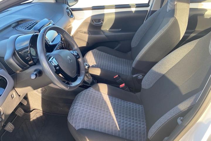 Hvid Peugeot 108 fra 2021