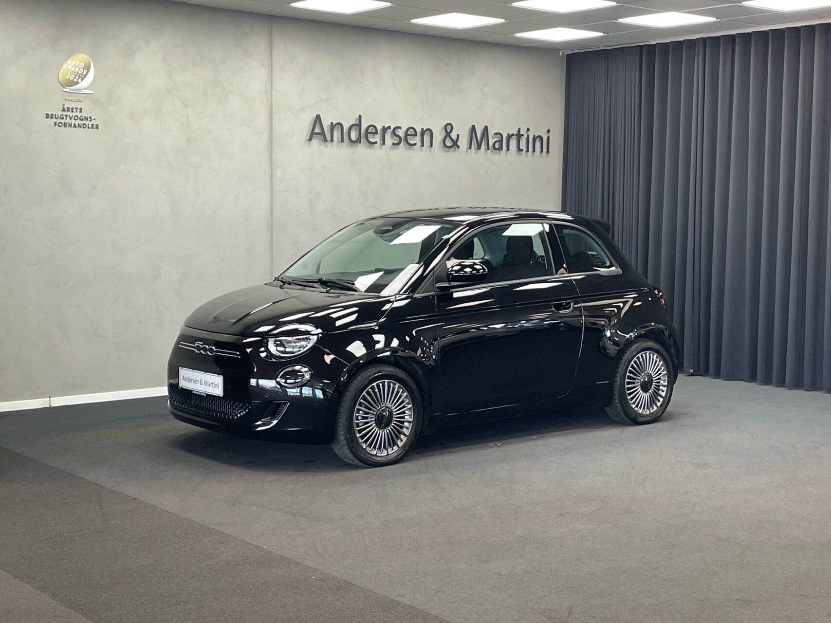 Sort Fiat 500e fra 2023