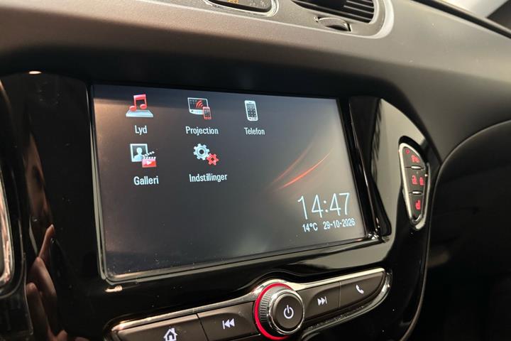 Grå Opel Corsa fra 2019