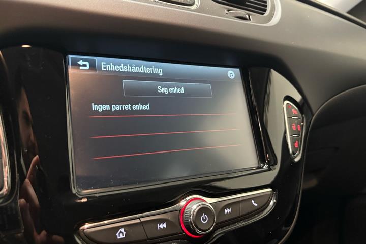 Grå Opel Corsa fra 2019