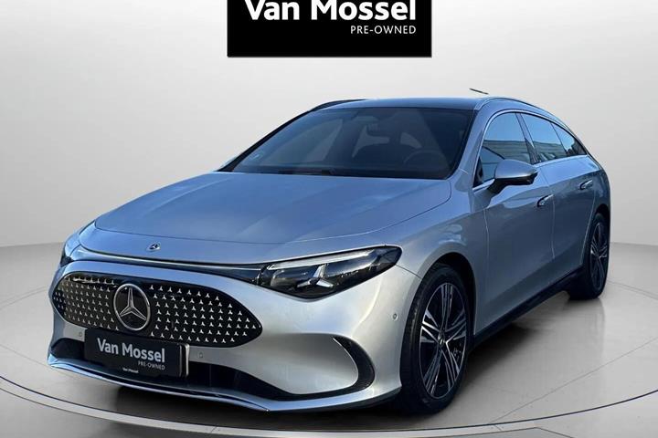 Sølv Mercedes CLA250+ fra 2026