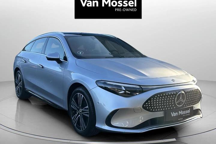 Sølv Mercedes CLA250+ fra 2026