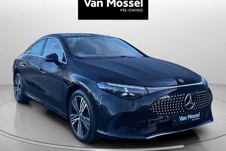 Sort Mercedes CLA250+ fra 2026