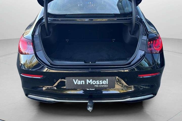Sort Mercedes CLA250+ fra 2026