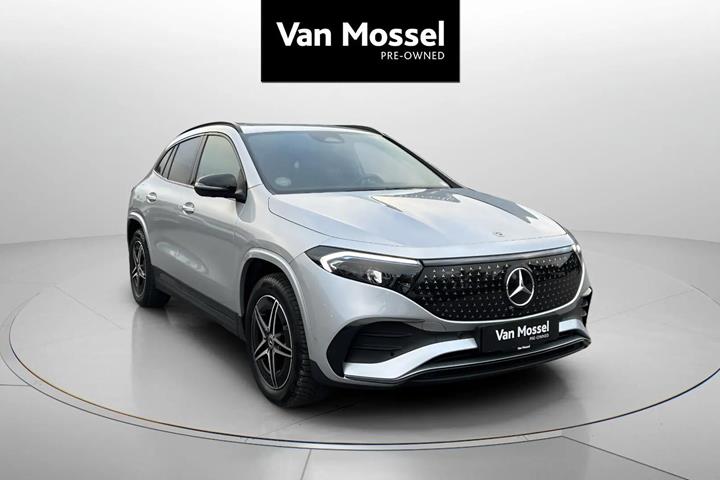 Sølv Mercedes EQA250+ fra 2025