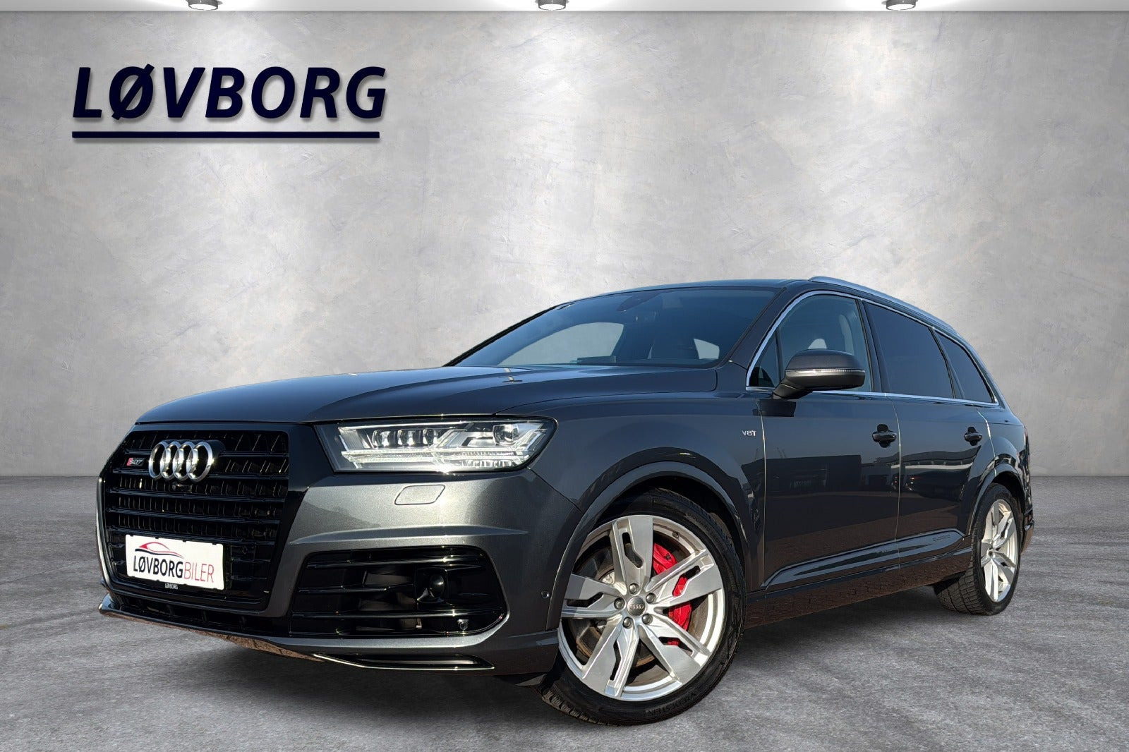 Grå Audi SQ7 fra 2016