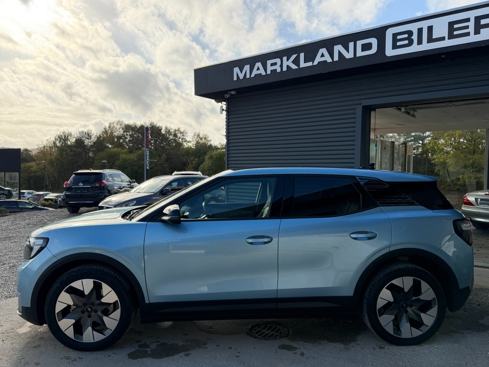 Blå Ford Explorer fra 2024