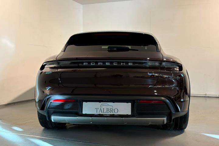 Brun Porsche Taycan 4 fra 2022