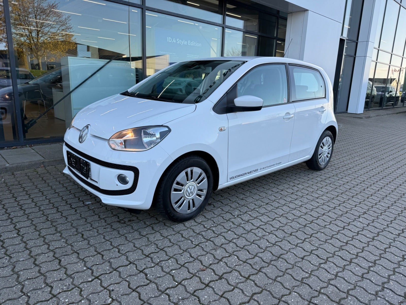 Hvid VW UP! fra 2016
