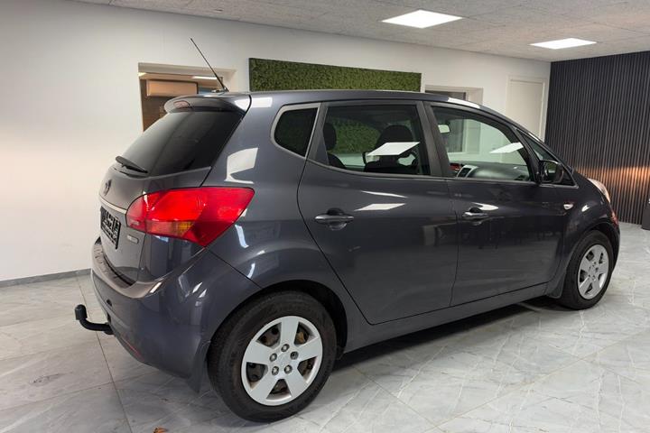 undefined Kia Venga fra 2016