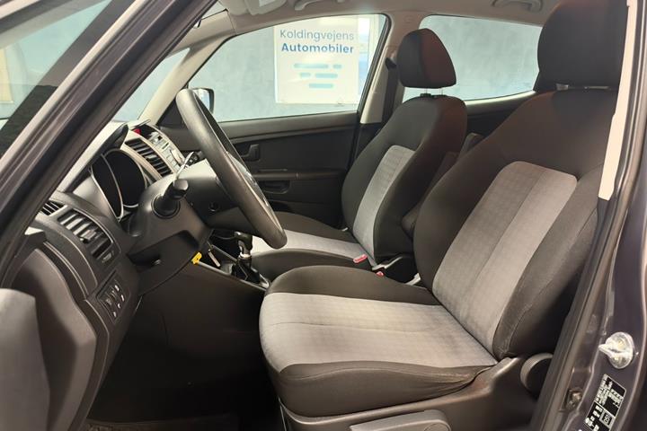 undefined Kia Venga fra 2016
