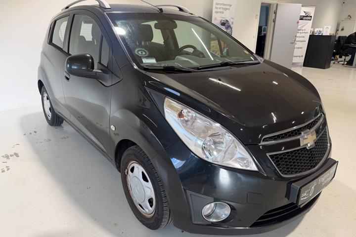 Sort Chevrolet Spark fra 2012