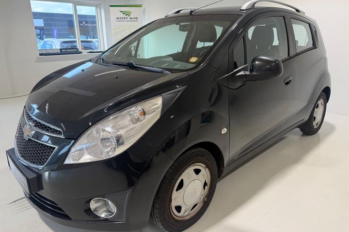 Sort Chevrolet Spark fra 2012