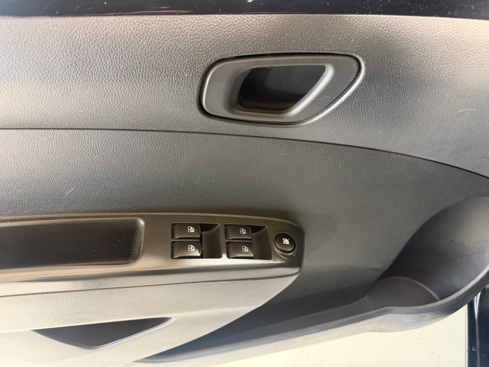 Sort Chevrolet Spark fra 2012