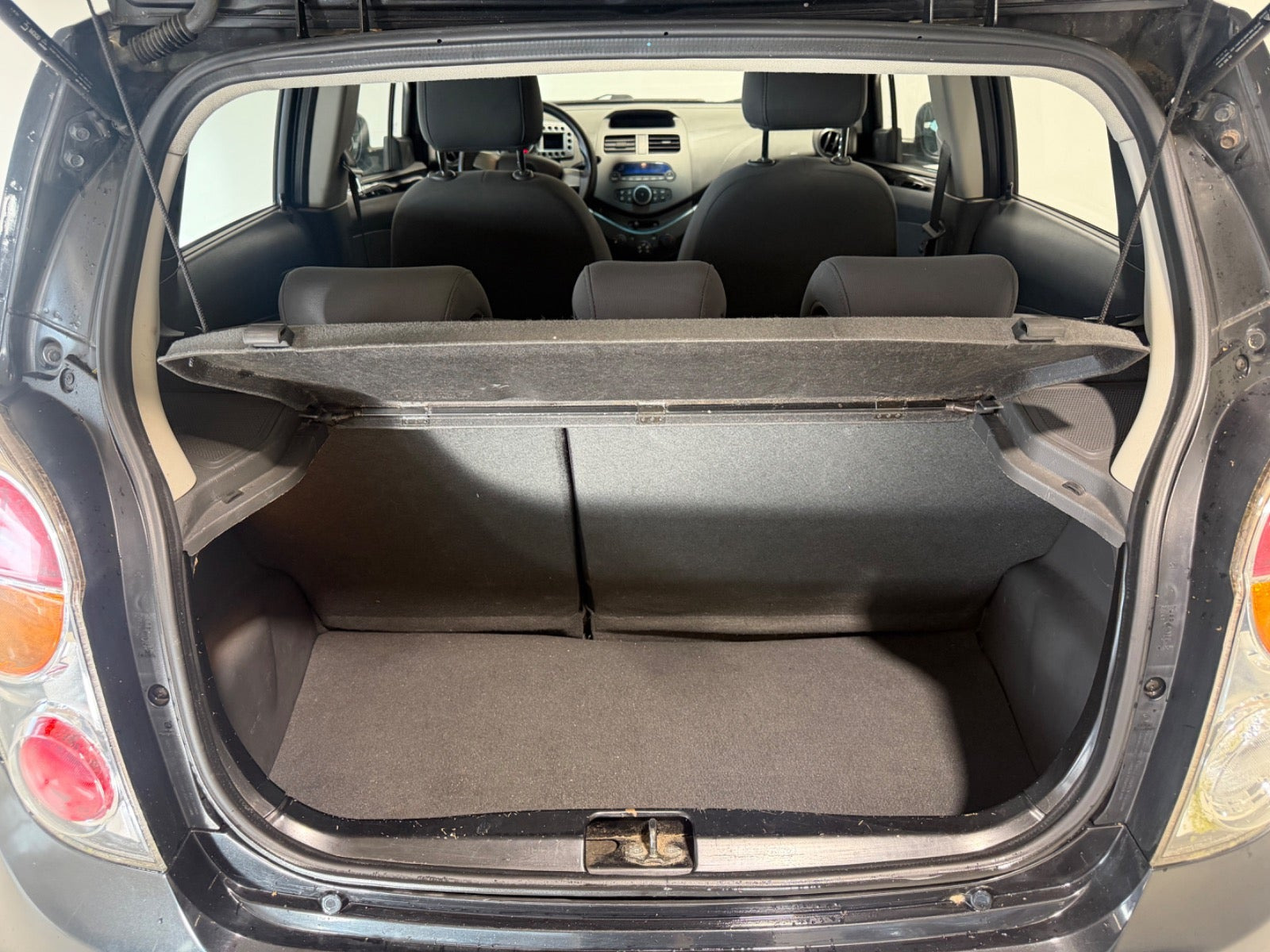 Sort Chevrolet Spark fra 2012