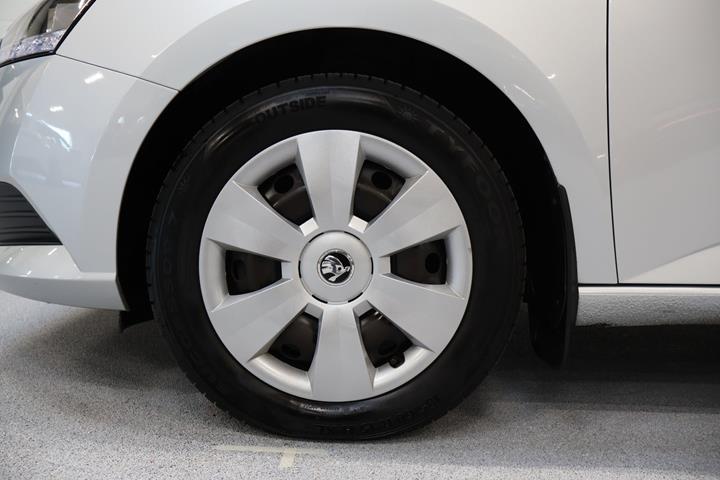 Sølv Skoda Fabia fra 2019