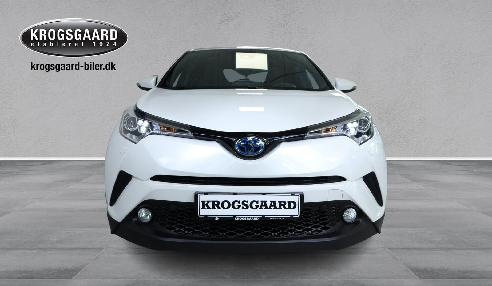 Hvid Toyota C-HR fra 2018
