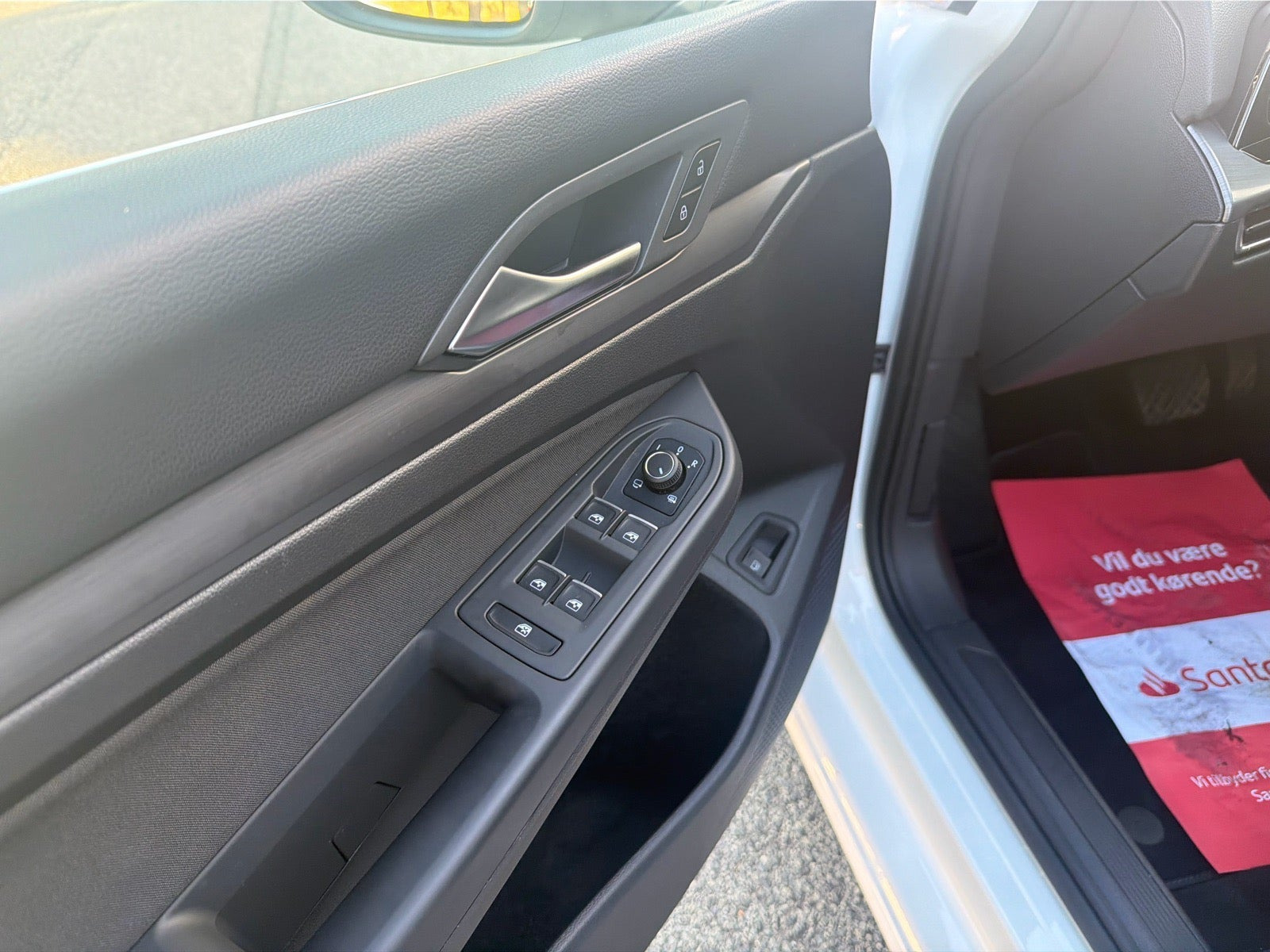 Hvid VW Golf VIII fra 2021