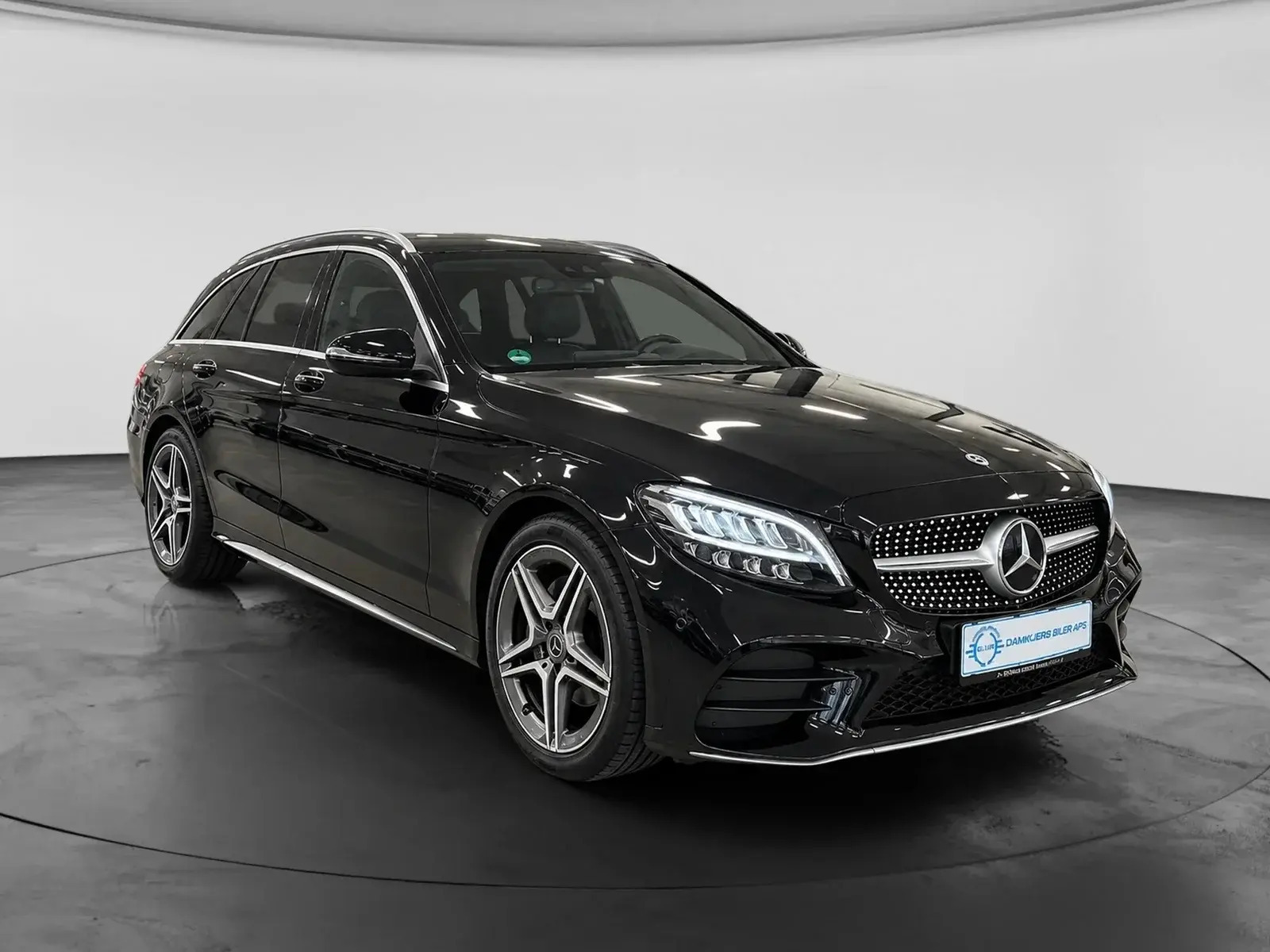 Sort Mercedes C200 d fra 2019