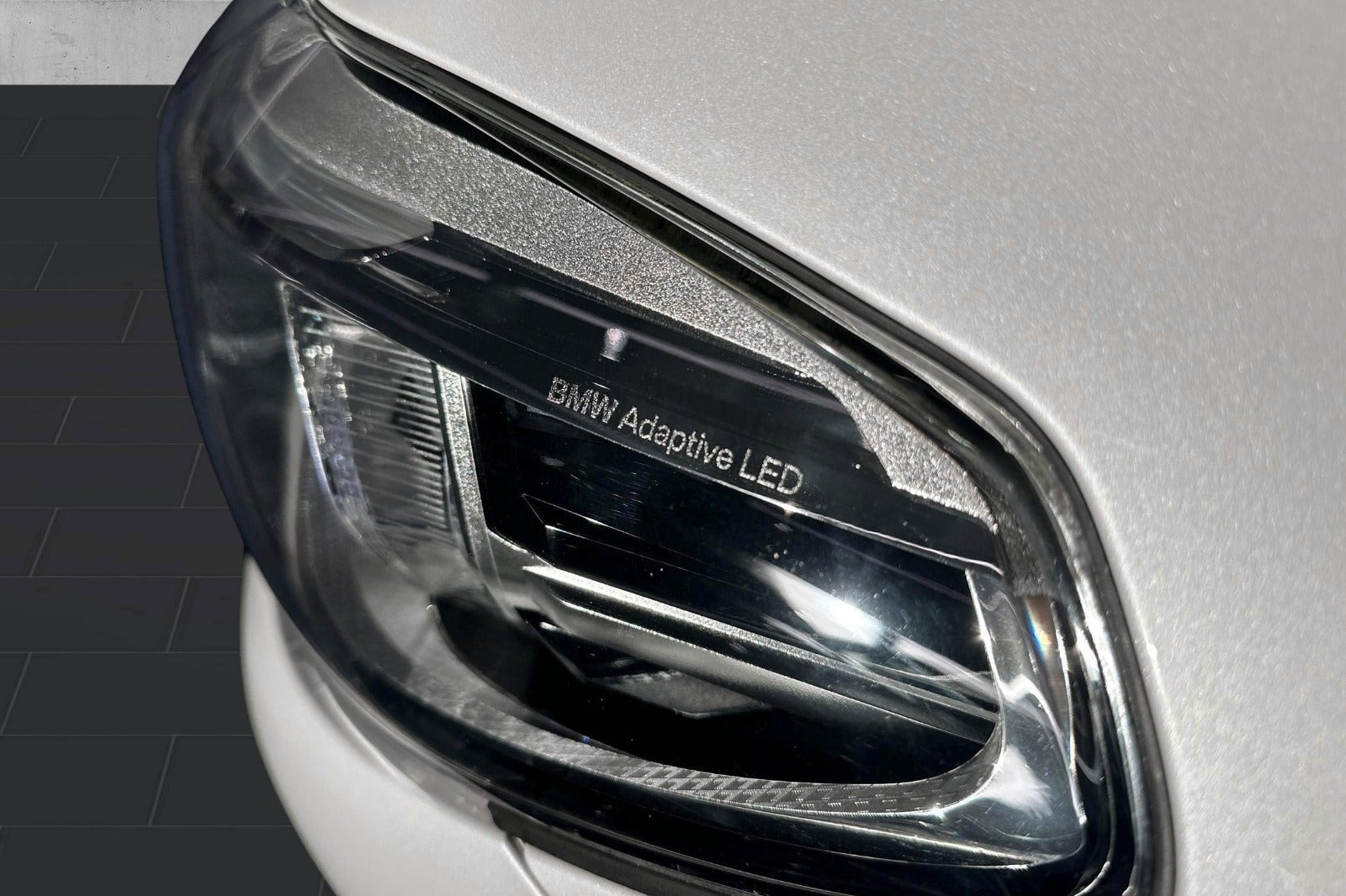 Hvid BMW iX3 fra 2021