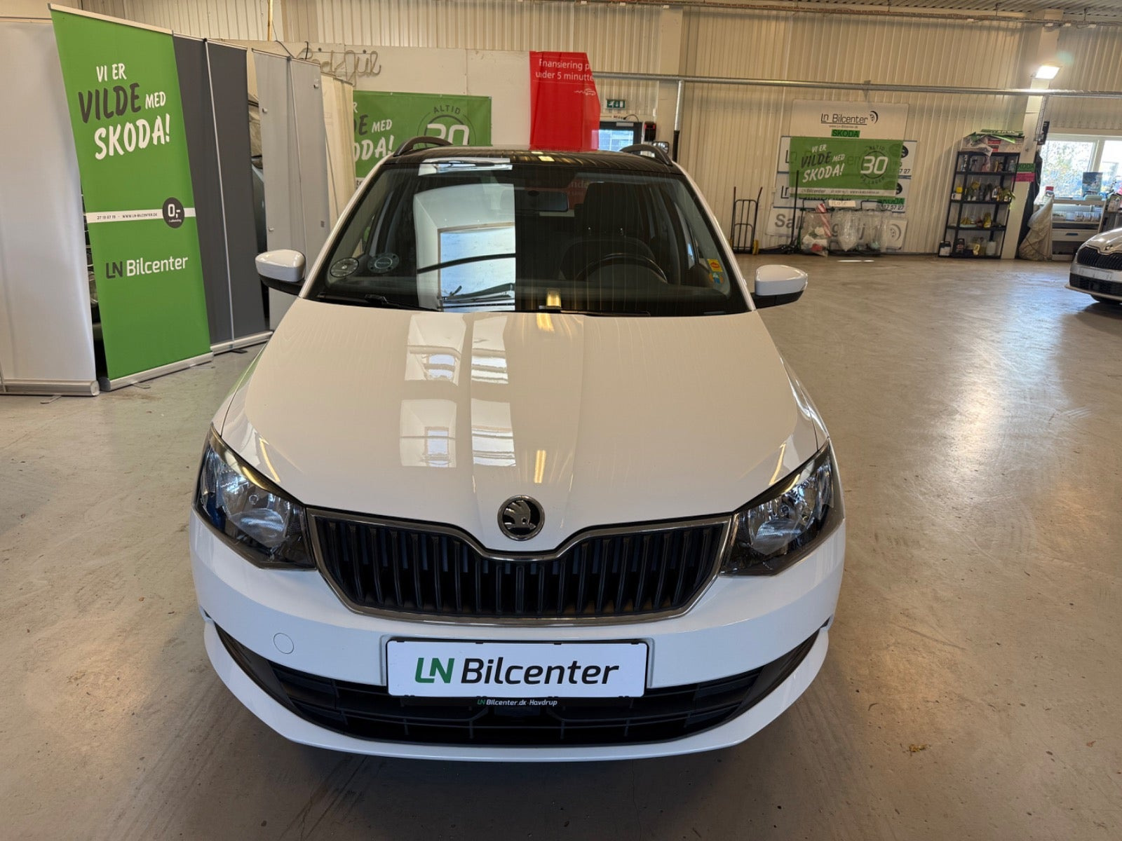 Sort Skoda Fabia fra 2016