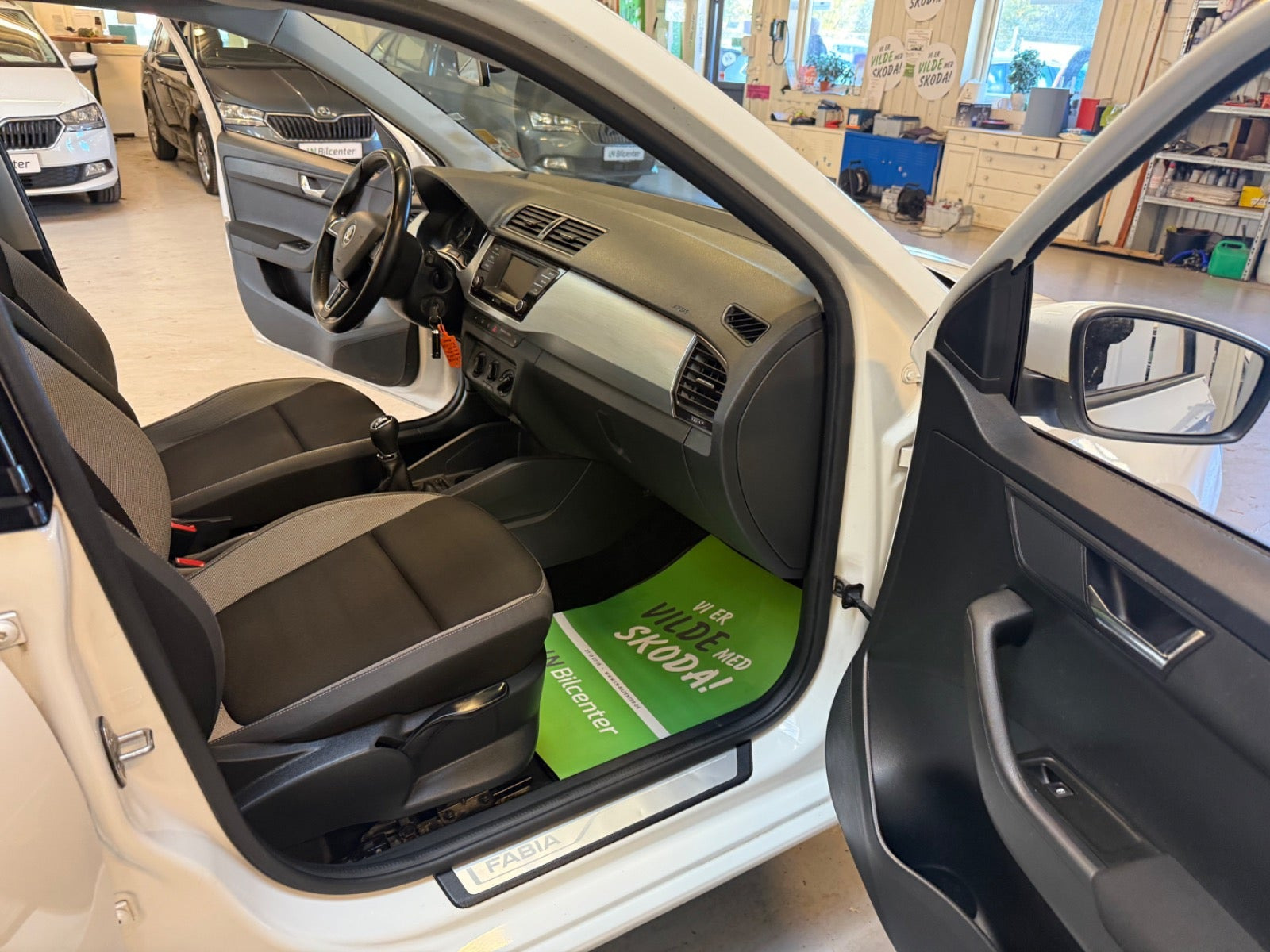 Sort Skoda Fabia fra 2016