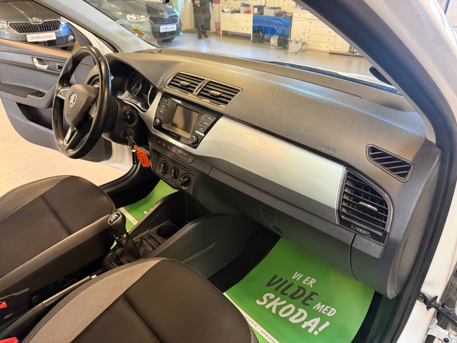 Sort Skoda Fabia fra 2016