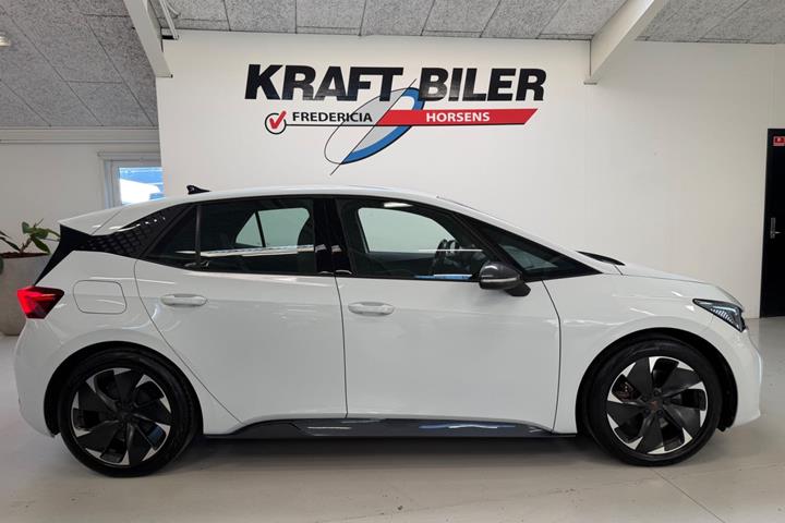 Hvid Cupra Born fra 2023