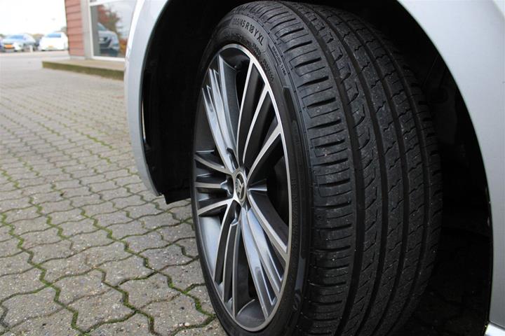 Sølv Skoda Scala fra 2020